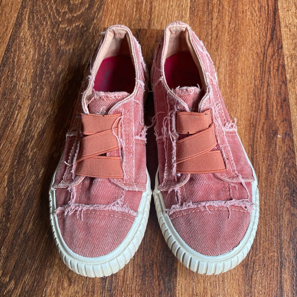 Toddler Girls Blowfish Slip-On Shoes, Sz. 11